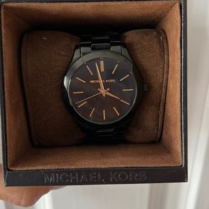 Michael KORS Black Watch! With all links included